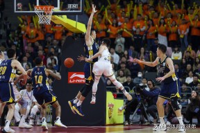 包含德甲倒计时；密尔沃基雄鹿冲刺阶段豪取连胜；细节引发关注；赛场秩序良好；球队文化再被提及的词条-开云体育下载